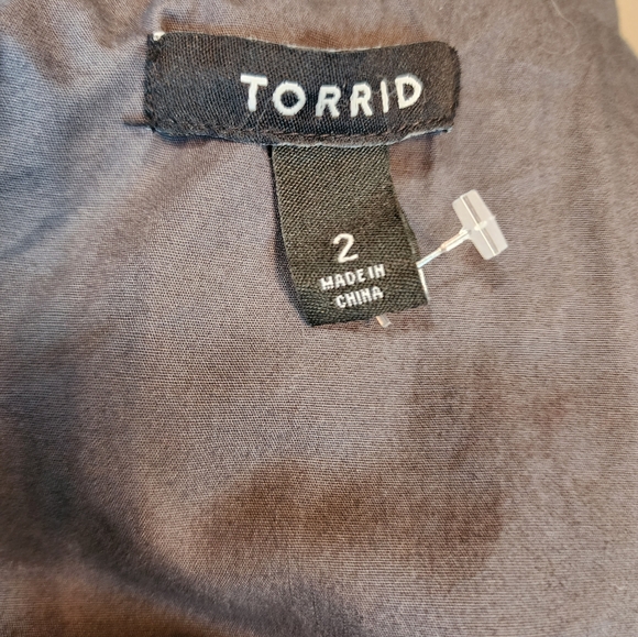 Torrid Women's Gray Embelished Twill Parka with Faux Fur Trim Hood, Size 2 - Picture 2 of 11